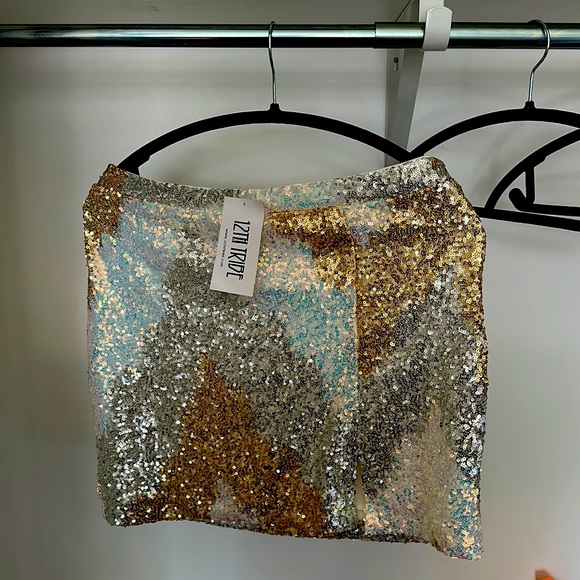 12th Tribe Genevieve Ivory multi sequin set- taylor swift eras outfit, lover era - Picture 3 of 6